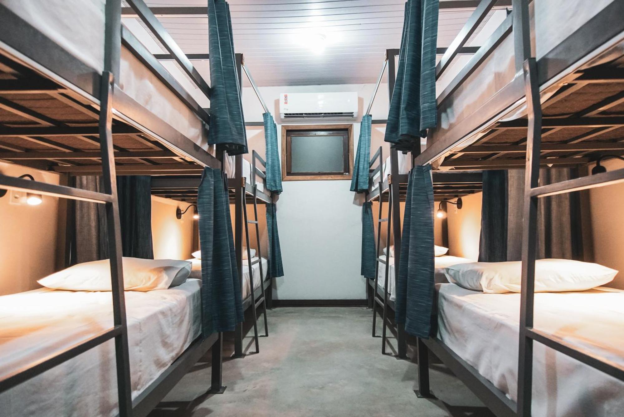 Local Hostel ノボ・アイロン エクステリア 写真